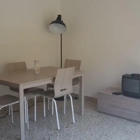 Umberto 1 * Avola